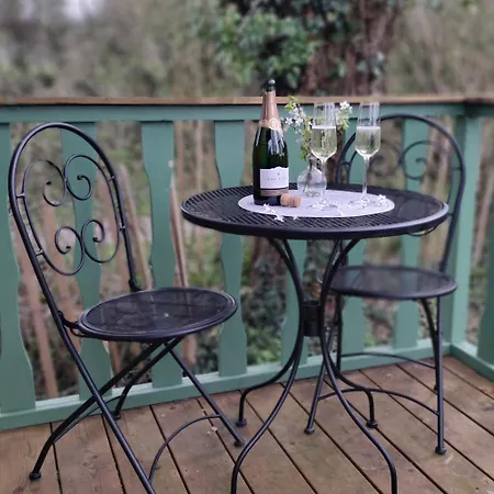 Bed & Breakfast Roulotte Ravel-emoi Insolite De Charme Ramillies